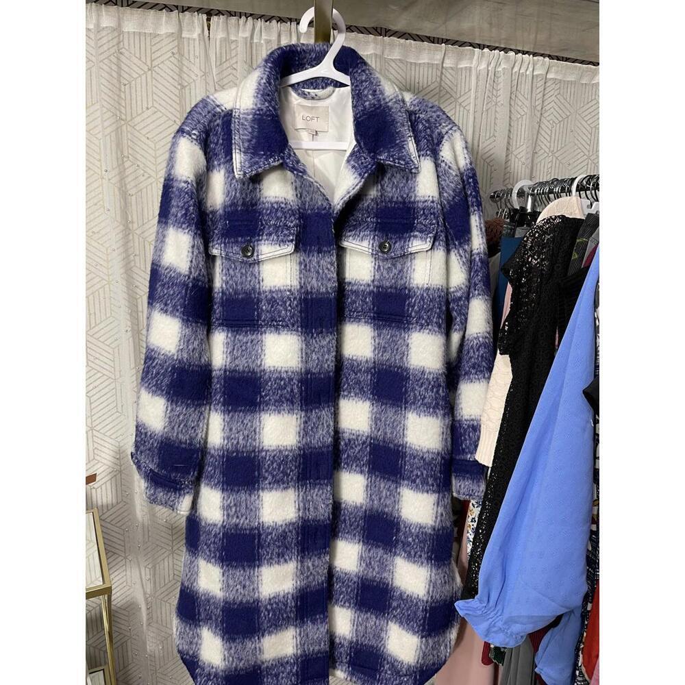 Loft Blue And White Plaid Fuzzy Long Shacket Jacket Women's Size Small/Med Euc